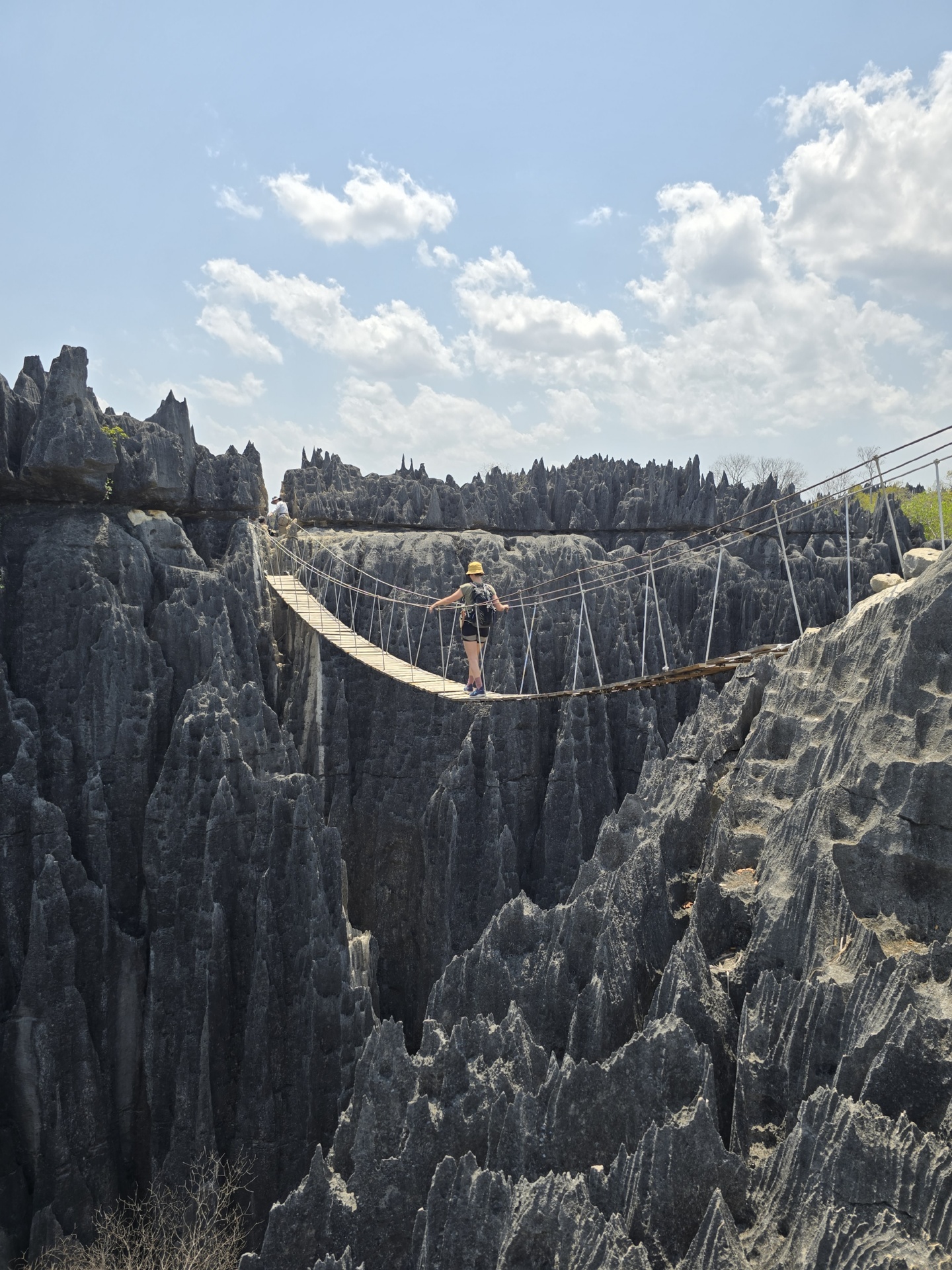 Via ferrata dans les Tsingy